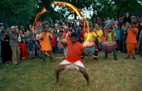 Parade with the participation of the Indian band Milon Mela during the Theatre Village festival