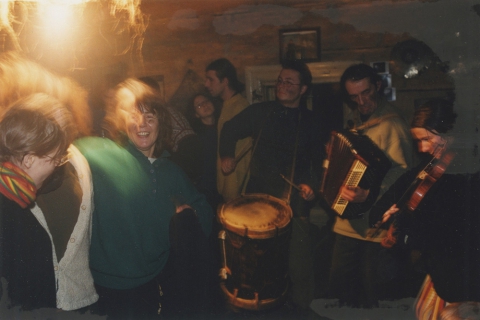 Carol singers and hosts dancing