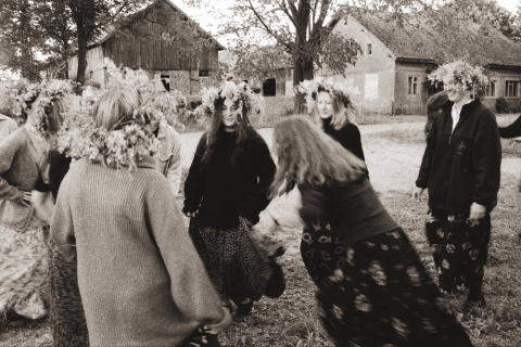 Sobótka w Węgajtach. Taniec kobiet