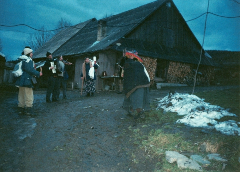 Members of the Węgajty Theatre in the field during carol singing in the Low Beskids