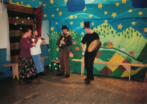 Music-making at school in Nowica