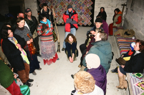 Host from Dziadówek giving an oration during the Easter Festival