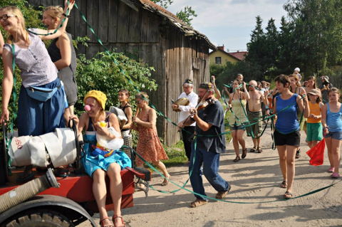 "Happy Jarmark" na festiwalu Wioska Teatralna