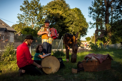 Muzykowanie podczas "Pikniku wyobraźni"