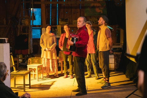 "Na półmetku 2010–2030" – spotkanie poświęcone ekologiczno-teatralnemu programowi "Źródła i przyszłość" realizowanemu przez Inną Szkołę Teatralną
