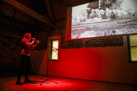 "Atrapa i utopia" - monodram Iwony Koneckiej (Teatr Realistyczny)