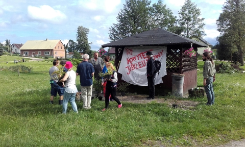 Akcja "650 kwiatów na 650-lecie wsi Węgajty"