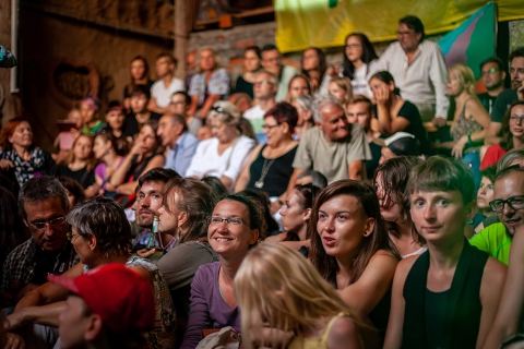 Widzowie podczas festiwalu Wioska Teatralna 2018
