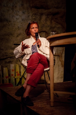 Kobiety w kontrkulturze teatralnej – rozmowa z udziałem: Agnieszki Kołodyńskiej-Iglesias, Erdmute Sobaszek i Katarzyny Kułakowskiej podczas festiwalu Wioska Teatralna