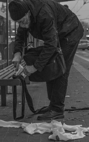 Wydarzenie w ramach działania "Miasto w drodze" - "Rura obecna a nieznośna" – performans Wiesława Wachowskiego