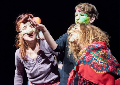 Pokaz spektaklu "Wielogłos" na Alternatywnych Spotkaniach Teatralnych Klamra 2015