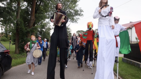 Wioska Teatralna. Sztuka współistnienia, zaczątki - relacja z festiwalu