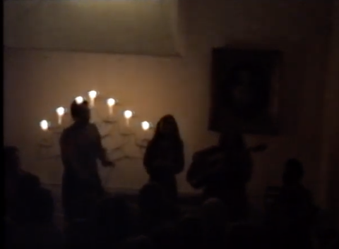 Koncert Teresy Mirgi i zespołu "Kałe Bała" z Czarnej Góry w Zamku w Olsztynie. W ramach seminarium "Rapsoidein. Zszywanie pieśni" 2. Słaba jakość