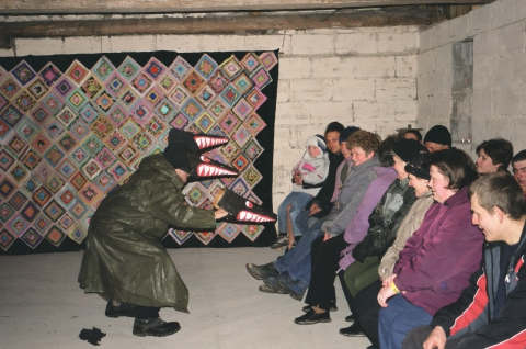 Scena ze spektaklu prezentowanego w ramach zajścia wielkanocnego. Fot. Aleksander Roszkowski